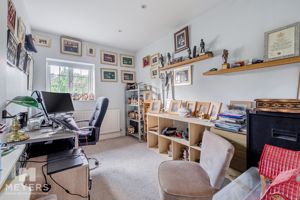 Bedroom/Office- click for photo gallery